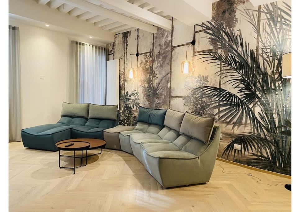 Lejlighed Sweet Time Venice, Luxury San Marco Frezzaria Apt!