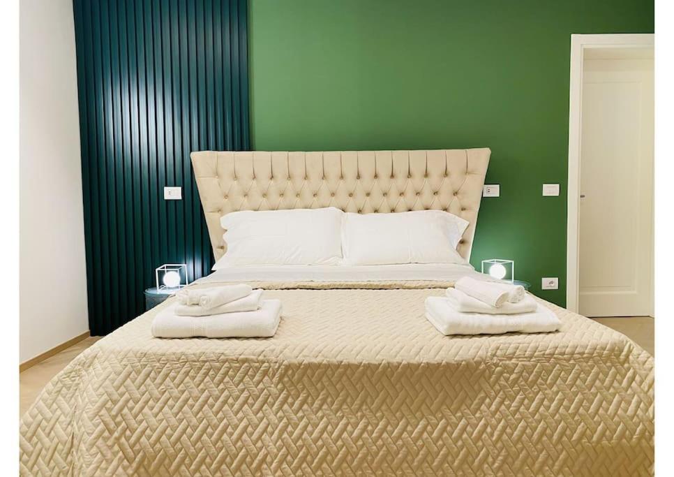 Lejlighed Sweet Time Venice, Luxury San Marco Frezzaria Apt! *