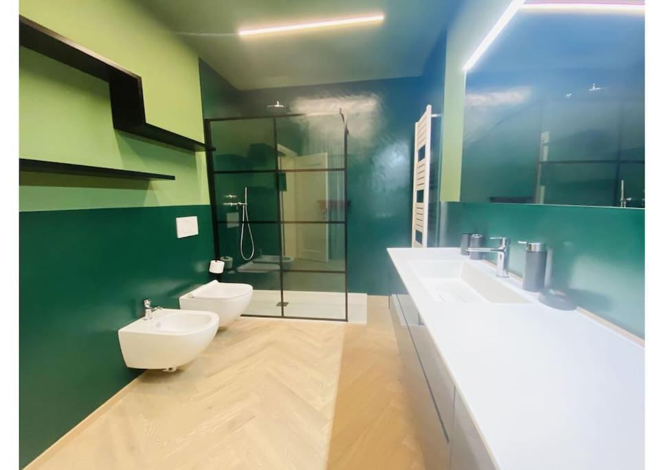 Lejlighed Sweet Time Venice, Luxury San Marco Frezzaria Apt! *