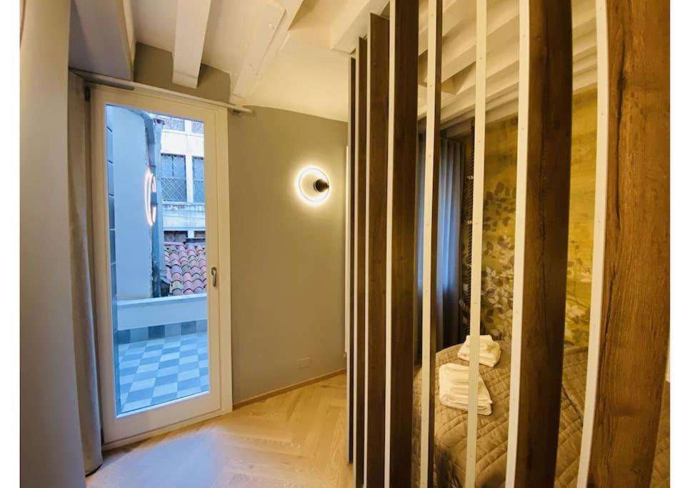 Sweet Time Venice, Luxury San Marco Frezzaria Apt! Lejlighed Venedig